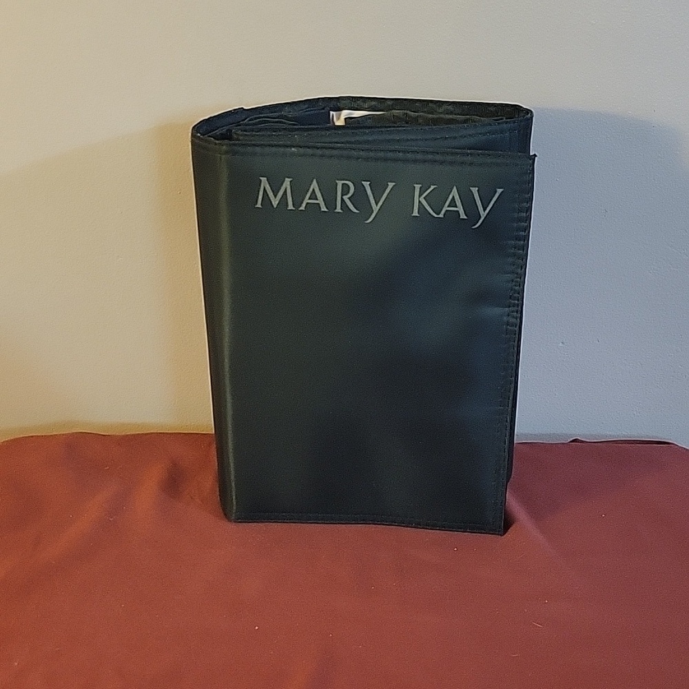Mary Kay Black Hanging Cosmetic/Makeup Bag